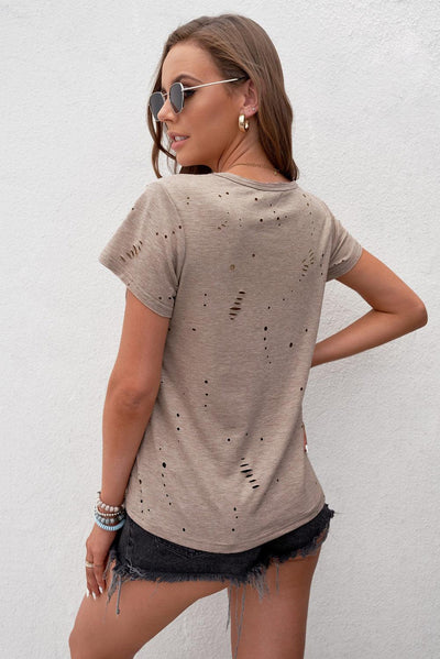 Distressed Short Sleeve Pocket Tee - nolimit